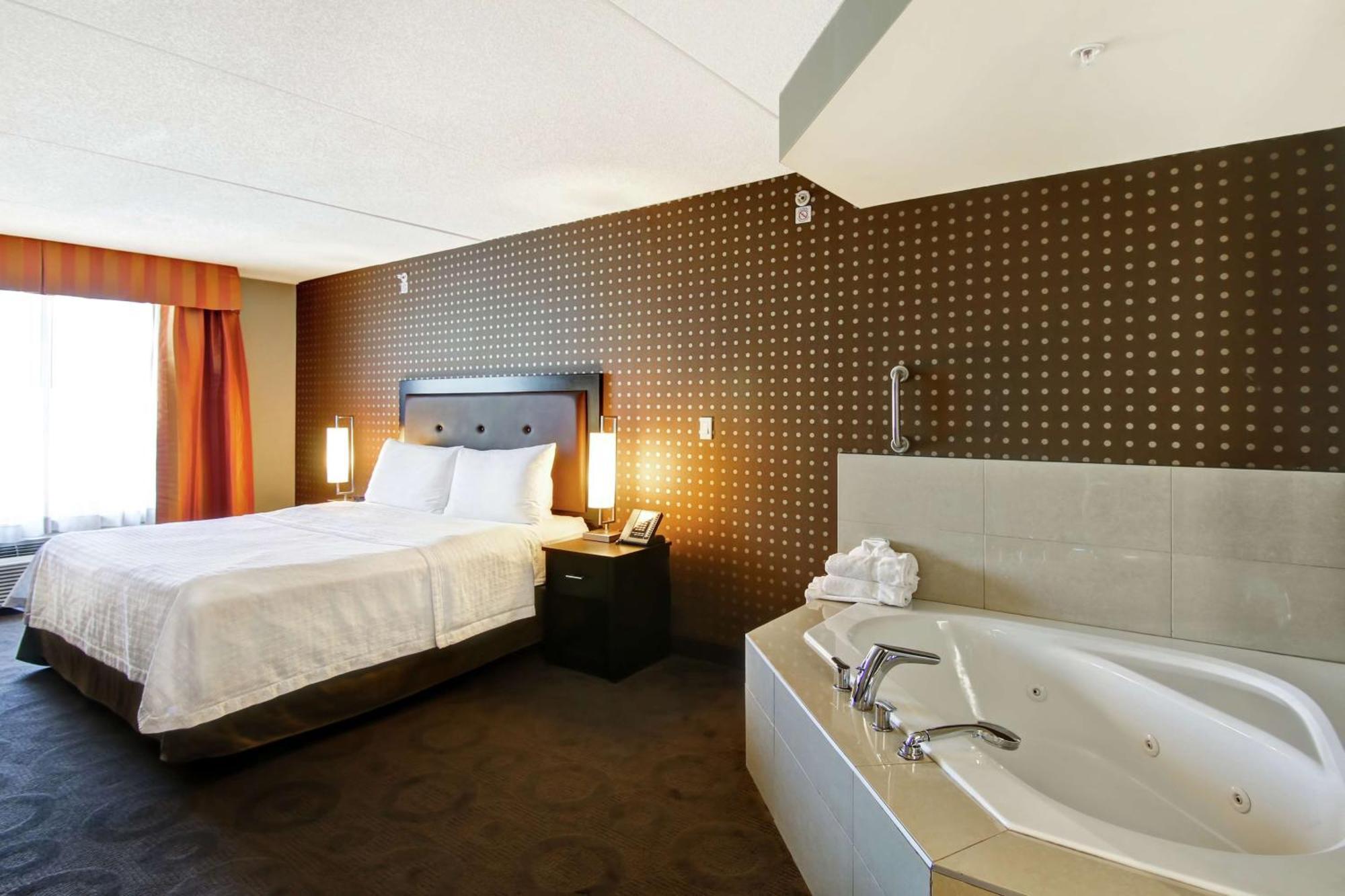 Homewood Suites By Hilton Toronto-Эйджакс Экстерьер фото